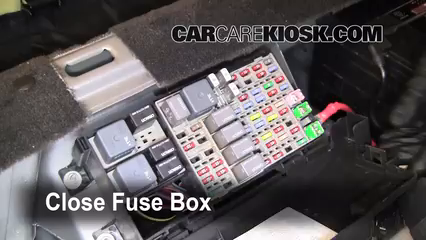 2008 buick lucerne fuse box location